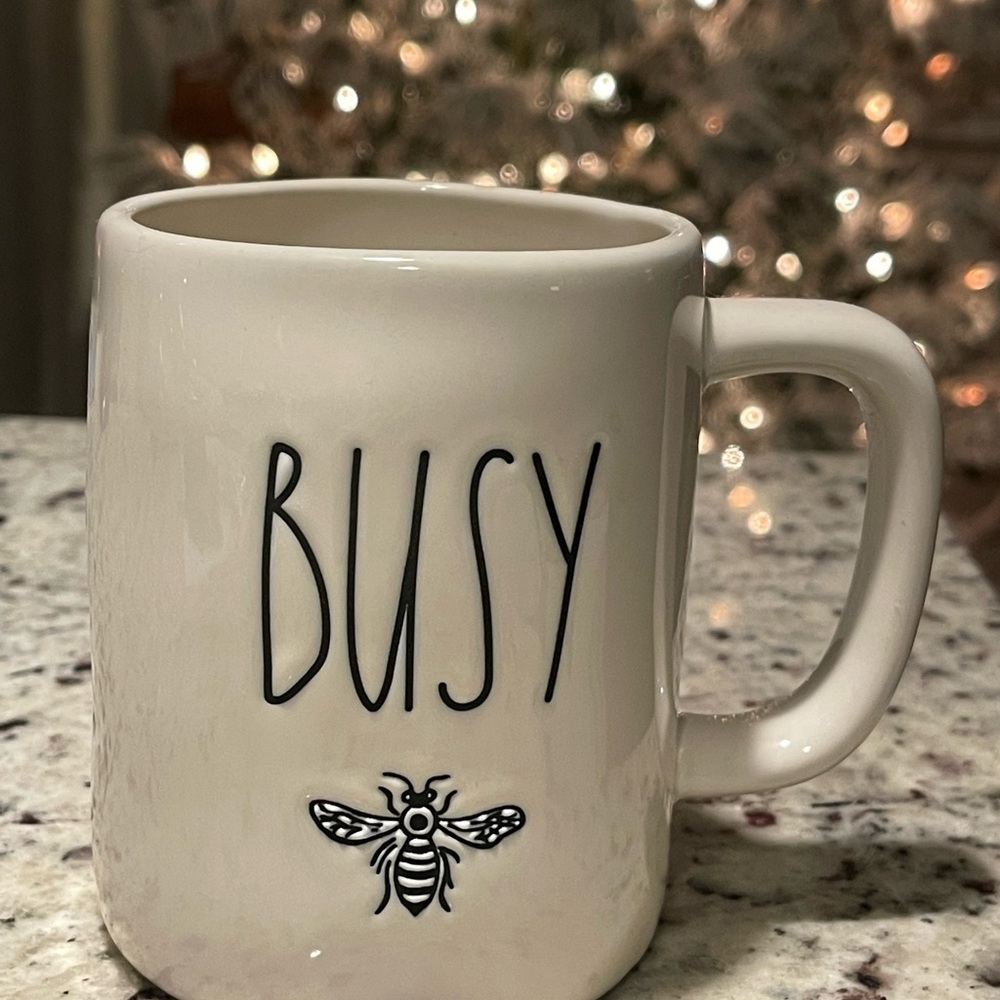 Rae Dunn Retired “Busy Bee” Mug NEW